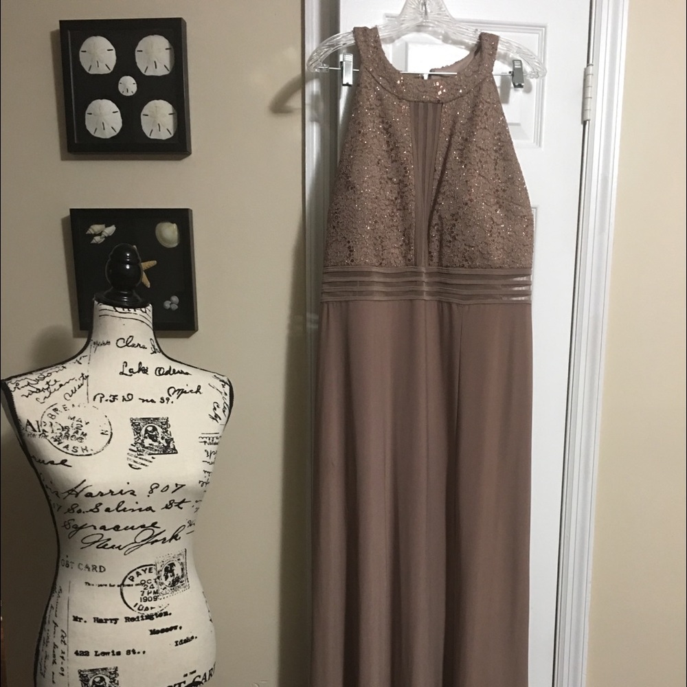 NW Woman Formal gown